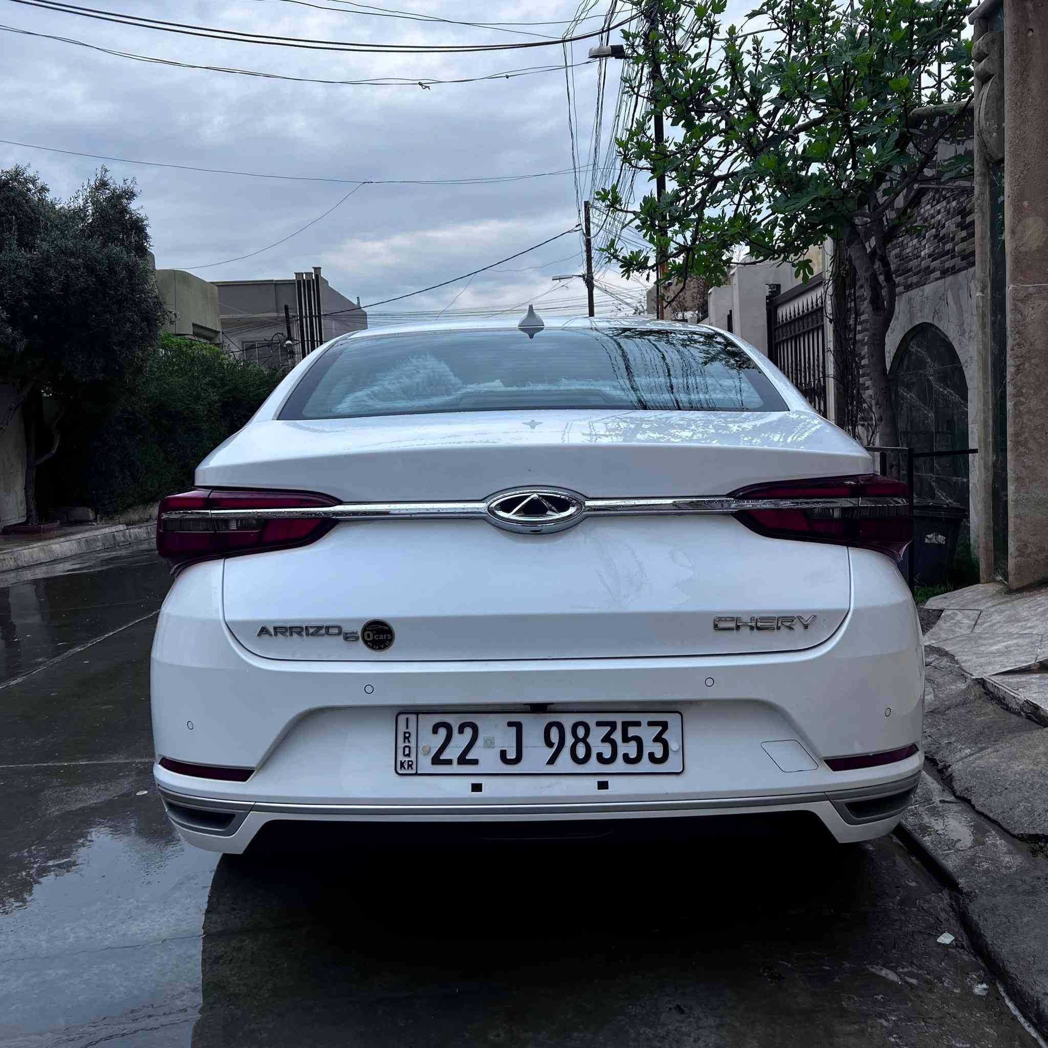 🚗✨ شيري أريزو 6 موديل 2024 – فئة Comfort ✨🚗 ضمان 6 سنوات
🔹 محرك 1.5 تيربو بقوة 147 حصان
🔹 كير أوتوماتيك 
🔹 صرفية ممتازة (اقتصادية بالبنزين)
🔹 شاشة كبيرة + Apple CarPlay و Android Auto
🔹  تشغيل بصمة مثبت سرعة تشغيل عن بعد
🔹 مقاعد جلد وقماش حجم ويل 17 اشاير بالمري 
🔹 كاميرا خلفية + حساسات + أنظمة أمان متكاملة اوتوهولد +هاندبريك بصمة
ضمان ٦ سنوات استيراد شركة السراب
 كفالة عامة على جميع اجزاء السيارة
انا صاحبها الشرعي هزه فحص كامل لمدة سنتين مكانها الموصل
للتواصل ***********
 متوفر واتساب
