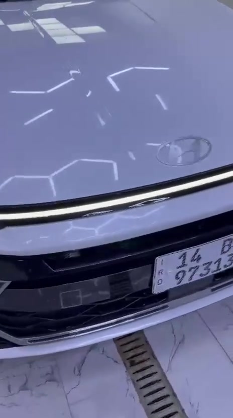 سلام عليكم سوناتا خليجي كفاله عامه شرط الفحص رقم بصره بسمي مغلفه ppf ضمان 8سنوات ماشيه ٤٦ فول مواصفات السعر ٢٣٥ وبيها مجال شويه *********** ملاحضه بدون مراوس
