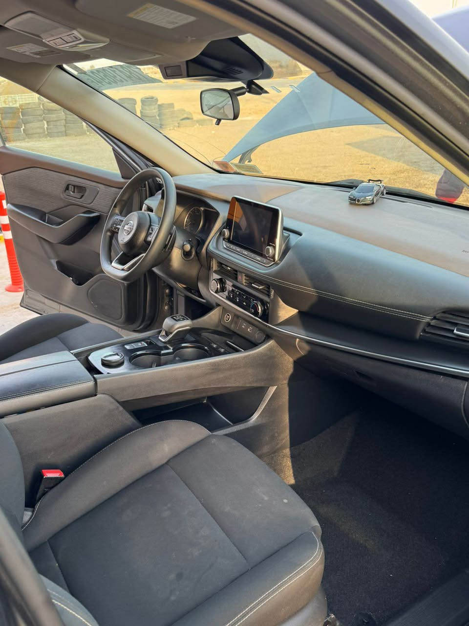 بسم الله….
نيسان روج 2023 وارد امريكي مواصفات نص فول بصمه كامرة شاشه حساسات رادادرات تحكمات لايتات زنون ويل كب ضرر بنيد ودعاميه السيارة جاهزة السعر 155 ورقه رقم بغداد نكليزي بسمي 
*********** العنوان ديالى خالص هبهب بغداد, العراق
