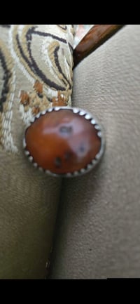 خاتم عقيق يماني • قديم • قابل للتفاوض