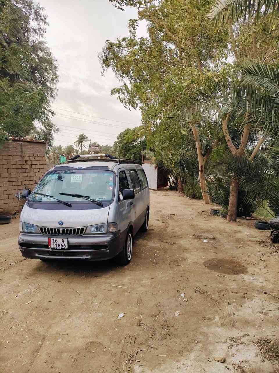 سلام عليكم سياره كيه بريجو للبيع موديل2002مشترك السياره كفاله عامه من ضربه او صبغ رقم جديد بسمي سنويه لل31مكينه3000سوبر وگير وأكسن كفاله منضومه تبريد كامله فقط كمبريسر وغاز حداديه خي من الله تخم تاير جديد السياره ما عايزه باقي التفاصيل خاص مكاني نجف مشخاب السعر 80وبيه مجال هاذه رقمي *********** مراوس منغولي 11اراوس مسكر فقط وأنطي فرق

