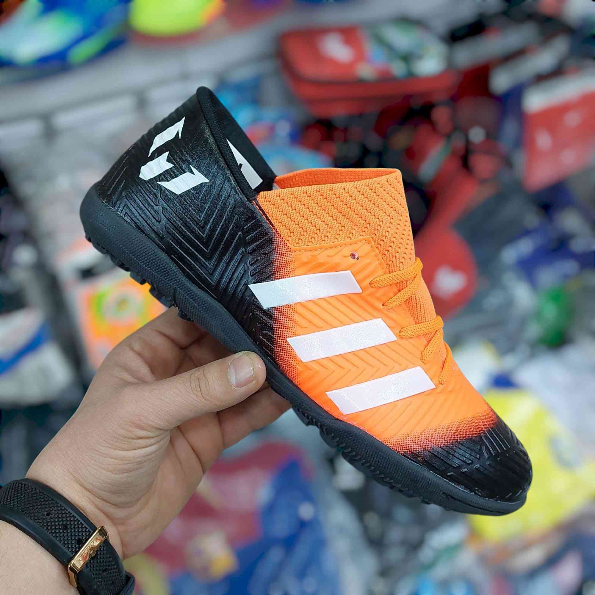 #عرض_ناري🔥#لاصحاب_التجهيزات_الرياضية
#سعر__الدرزن__120_الف__والتوصيل_مجاني🙆‍♂️

#حذاء__ميسي__صنع__فيتنامي__خياط__كامل 💯

#القياسات____40__41__42__43__44__45✨ 

#گروب___واتساب___جملة___فقط👇👇
https://chat.whatsapp.com/LRFD24Rq1Qu9mFhatNdDFg
#حذاء_ميسي 
#حذاء_مسي 
#تجهيزات_رياضيه 
#طوبة
#ريال
#برشلونه
#حذاء_رياضي

           👑 تجهيزات بغداد الرياضية 👑


**إذا كنت صاحب هذا الإعلان وتريد حذفه لأي سبب، رجاءا أرسل رسالة إلى الدعم الفني**