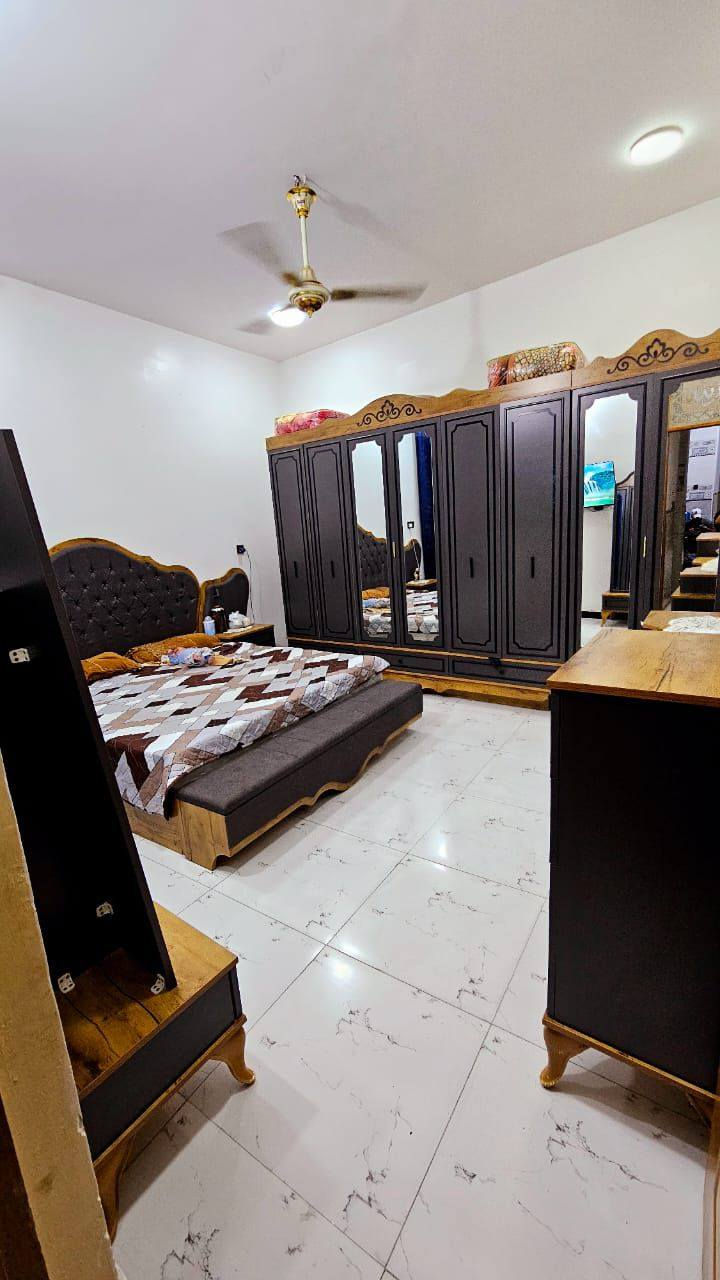 منزل لبيع // مساحه(100)
بيت بناء حديث 
بيت ما ناقصه اي شيء

(خدمات) متوفره ما ناقصه اي شي 
بتقاطع مال علي الاسمر حي اور  استفسار اكثر  الاتصال. ***********
ًاو واتساب مامتواجد ع فيس خاص فقط واتساب وتصال
