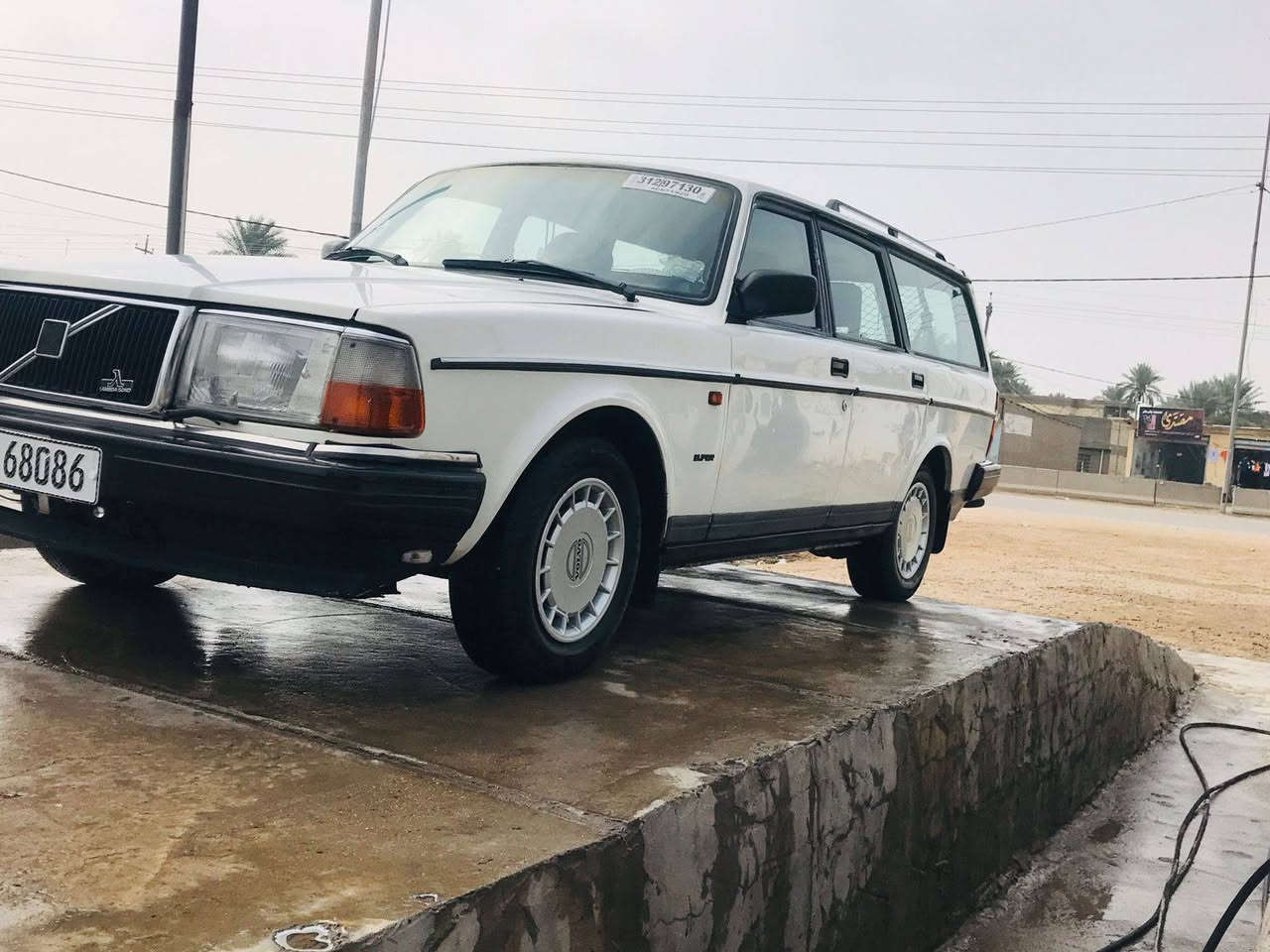 فولفو ستيشن مديل ١٩٩٢ حجم ٢٤٠ محرك بخاخ كير اوتوماتيك مكفولة من الضربة محرك جيد كير جيد حدادية جيد جدا السعر ٧٥
للاتصال***********
