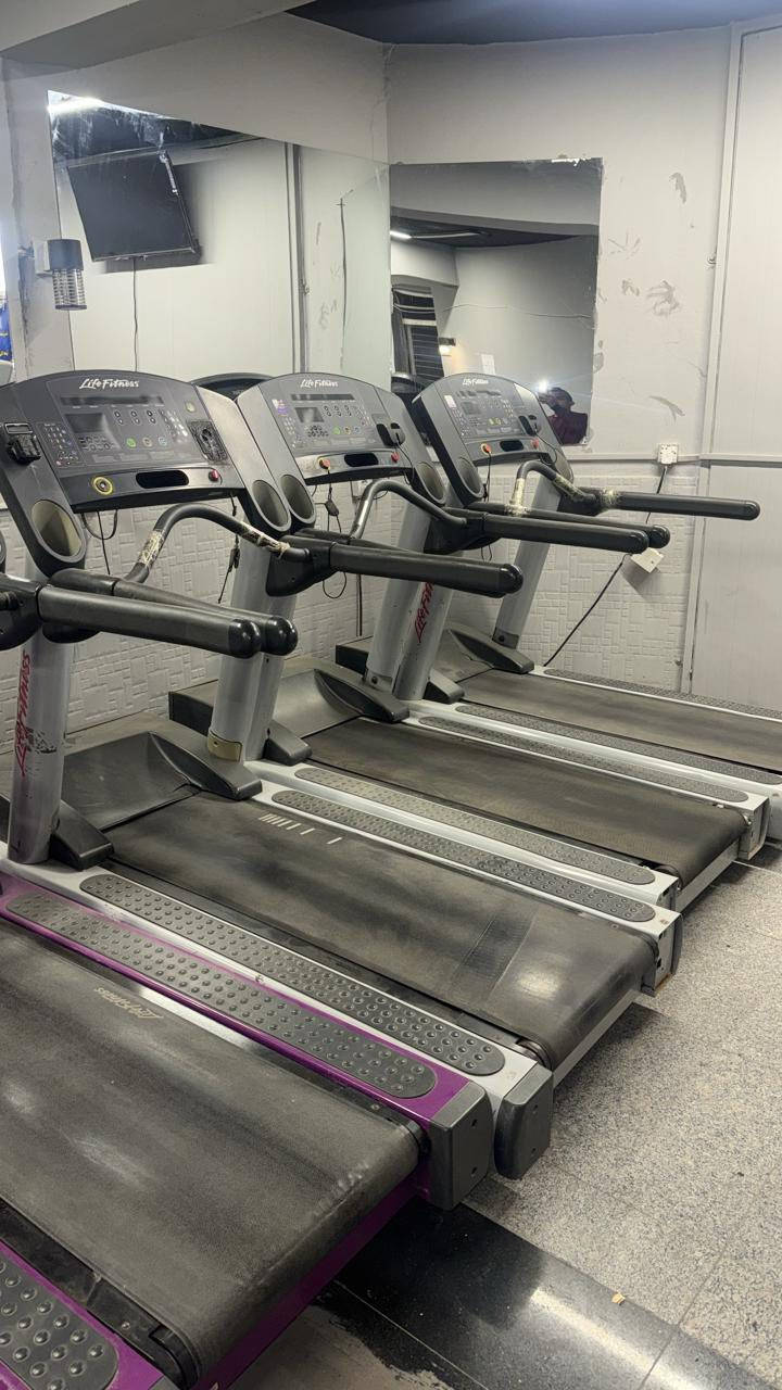 السلام عليكم جم للبيع اجهزه نضيفة وباسعار مناسبه المكان بغداد الدوره للاستفسار ***********
