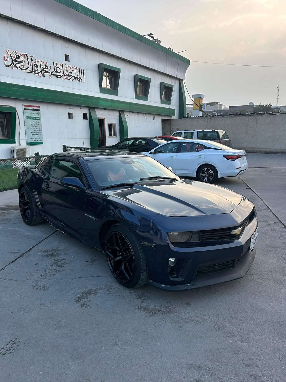 كمارو 2011 وارد كندي
للبيع 
 السعر 53 ورقه 
المكينه تشتغل تك 
بيها 3 قطع صبغ  فقط بدون حادث
تخم تاير جديد
شفتات بالستيرن
كير اوتو  سبورت  عادي
دوسات جانبيه
لحيه اماميه
رقم اربيل
مكانها بصره
 ***********
