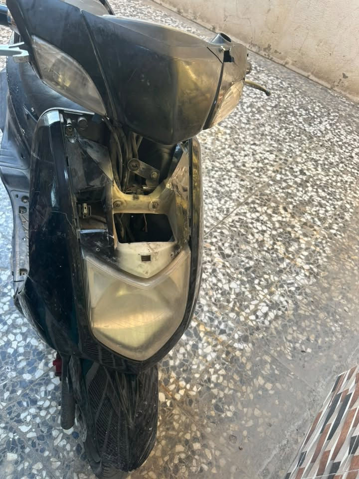 سكنس نثيه 110 لبيع  دراجه شغاله هندر مابيها شلعه بيها نواقص قليله السعر 200 بيها مجال بسيط مابيها لا تبخير ولاشي 
العنوان بغداد بلديات 

***********
