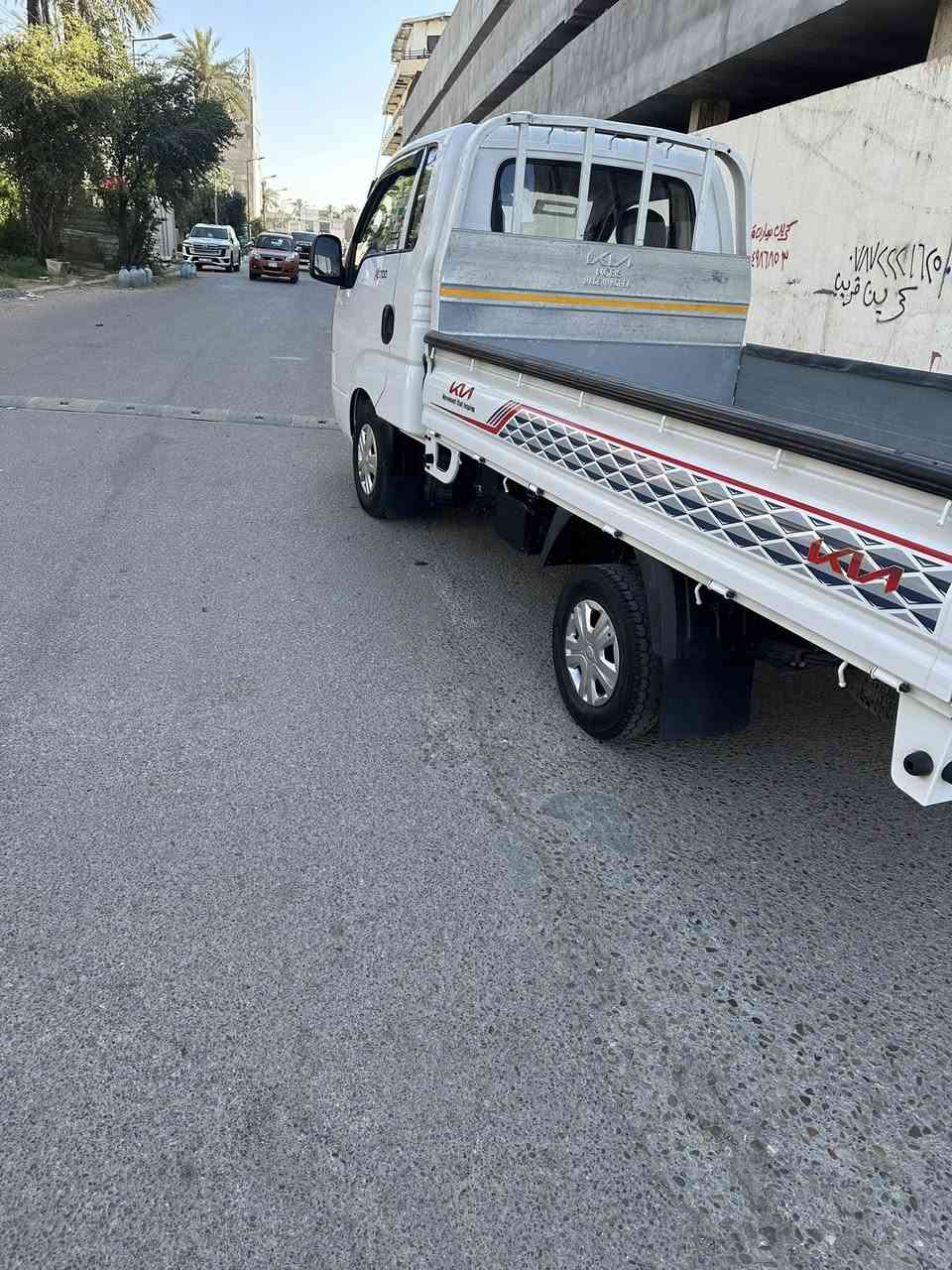 سلام عليكم كيه حمل لبيع  سياره جديده حيل ماشيه 115 ستعمال شخصي سعره 145وبيه مجال بسيط مكاني بغداد حي لعامل***********بي وتساب
