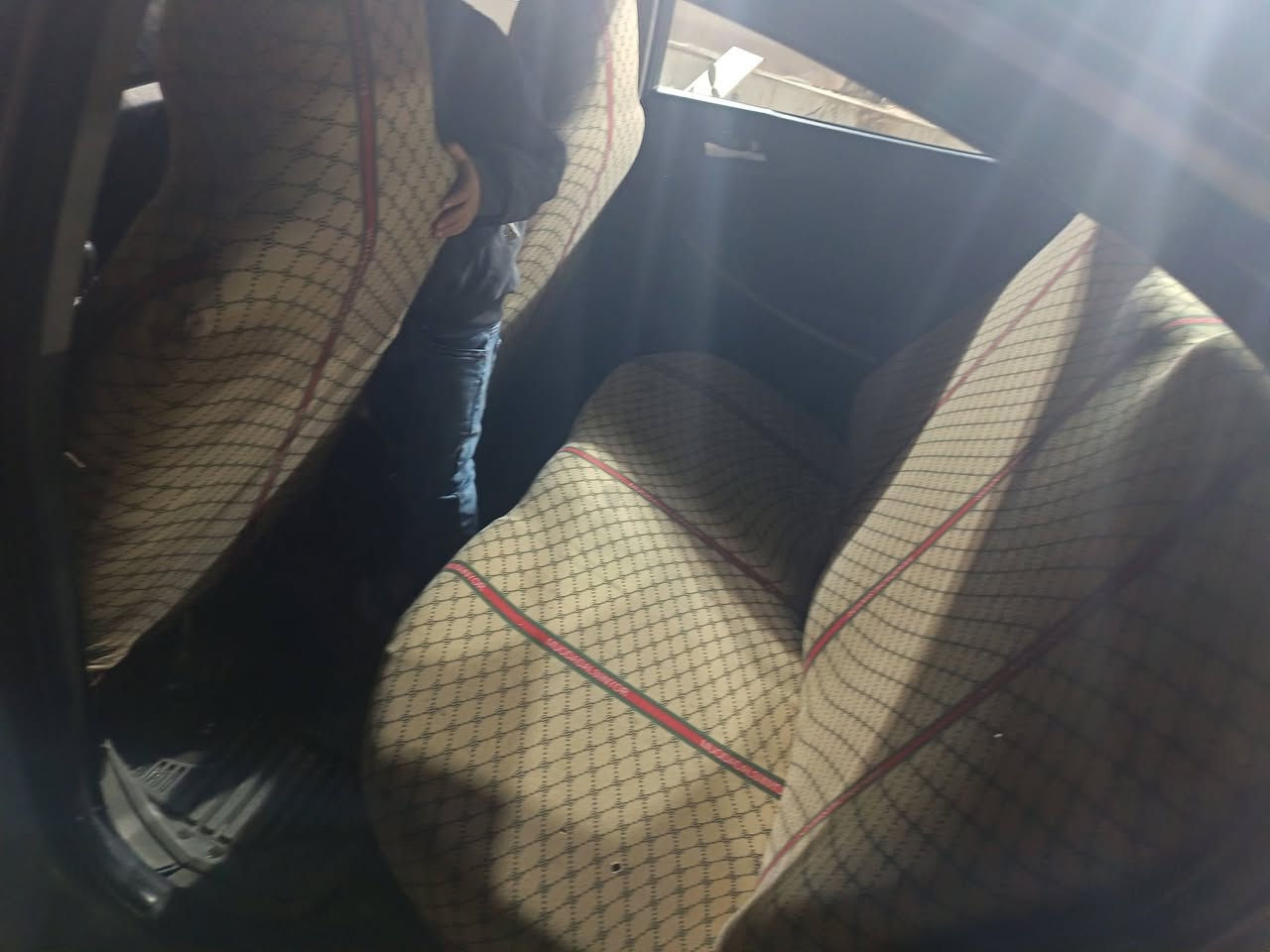 اكسنت 2016 خليجي 1600
مبدل بيبان ثنين وبنيد وبيها بارد
تبريد ما يشتغل
رقمها قادسيه
مكاني نجف
سعر 75


**إذا كنت صاحب هذا الإعلان وتريد حذفه لأي سبب، رجاءا أرسل رسالة إلى الدعم الفني**