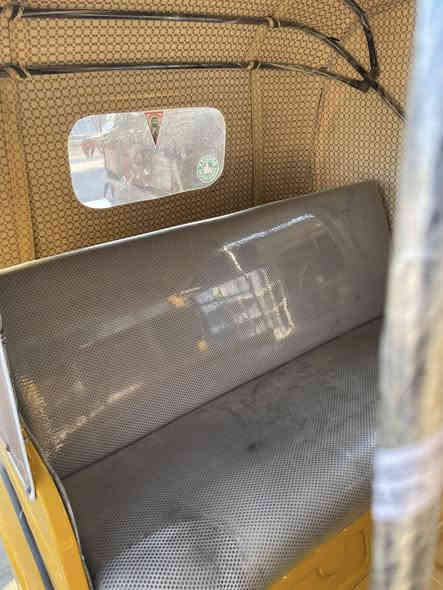 رقم بغداد نكليزي 
بسمي 
مصبوغه عام جماليه 
محرك لا تنفيص لا تبخير 
جاهزه من كولشي متصرف عليه ربع دينار 
العنوان بغداد البلديات 
***********
