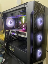 كيس للالعاب و المونتاج للبيع السعر مليون  المواصفات : Cpu : Core i 5 1...