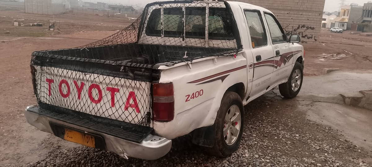 تويته قفلى13گه لا بؤمه عمه ته له فؤن مه كه گير ومه كينه ى به شه رته سه ياره كه هجيى نيه بى سه ره تايه. مالى مه ده نى به شه رته مالى كاسبيه شوين جم جمال *********** شمشمل, السليمانية
