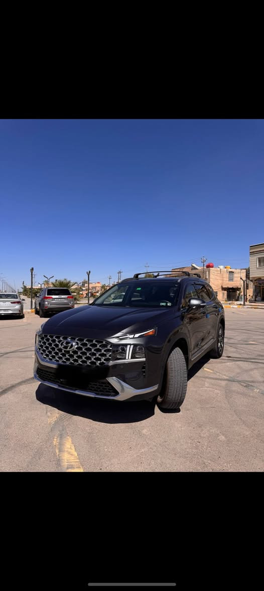 سنتافي گلكرافي مرقم ذي قار كفاله عامه تقرير تعمل وتسير 
فول مواصفات 
موديل 2023
ماشيه 18 الف 
سعرها 255 وبيها مجال مكانها ناصريه مركز
***********
