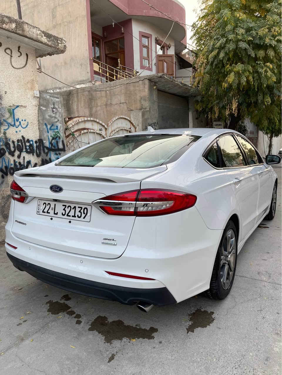 ford fusion ٢٠٢٠
١٥ تۆڕبۆ
مواسەفاتsel
کوشن هیتەر وجڵدو خەزن وناو زەرد
شەغال
راداری٣٦٠هەرچوارلا
خەتی جادە ئۆتۆستۆپ 
 تعدیل سورعە
کامل گاعیکراوە
بۆیاغ نیوچەمەلاغی دواوە لای سەیاق
دوو پارچە بەبیلاد گۆڕاوەڕەنگی خۆی
پێشکەپس پشتکەپس بەس ئارباگی یەک شانی تەقیوە
٦٢هەزار مایل ڕۆشتوە
بەناوی خۆمە تازە سەنەوی ڕەقمم نوێ کردۆتەوە 
SFA6P0CD5LR196290 ڕەقەم شاسی
هەتا٢٠٣١
گێڕو مەکینە بەشەرت نەکراوەتەوە
رۆنوشیتی هەمووی تازە گۆراوە
٢٥٠ مەسرەفی تێدابوو گەڵاێک بشکێنە
سعری ١٢٦
***********
‎شوێن ڕانیە رانية, السليمانية

