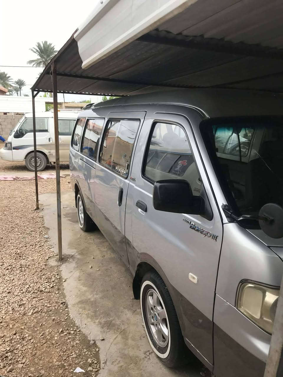 السلام عليكم 
للبيع بريجو منغولي ٢٠٠٥ ب١٣٥ وبيها مجال المكان بابل للاستفسار
***********
