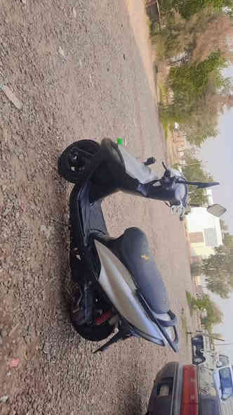 السلام عليكم ماطور ماكس ثعلب للبيع سرعه 140 سعره 300 وبي مجال للطيبين مكان مجمع الدور رقم الهاتف ***********
