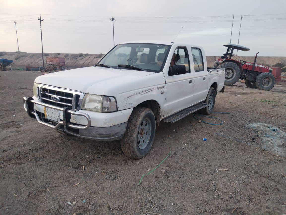 سياره فورت رانجر2006 سنويه حد 28 بسمي جديده حيل جاهزه من كلشي مكفوله سعر 65 وبيها مجال ***********
