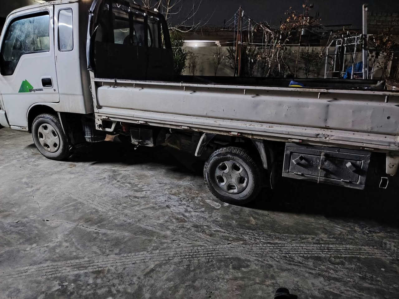 السلام عليكم.  للبيع سياره نوع كيا حمل موديل ٩٨  رقم صلاح الدين الشرعي بالشرقاط السعر المطلوب ٥٥ وبيه مجال شي قليل للاستفسار الاتصال بالرقم ***********
