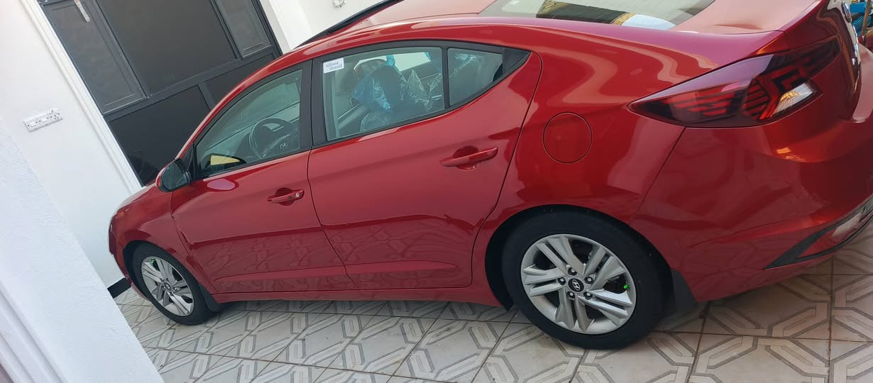 السلام عليكم النترا موديل 2020 وارد امريكي بيها قطعتين صبغ فقط بدون بارد بدون شخوضه السياره فول فاتحه بصمه رقم بابل السياره جاهزه من كل شيء مكان سياره بابل السعر 130 وبيها شويه مجال  رقم الهاتف ***********
