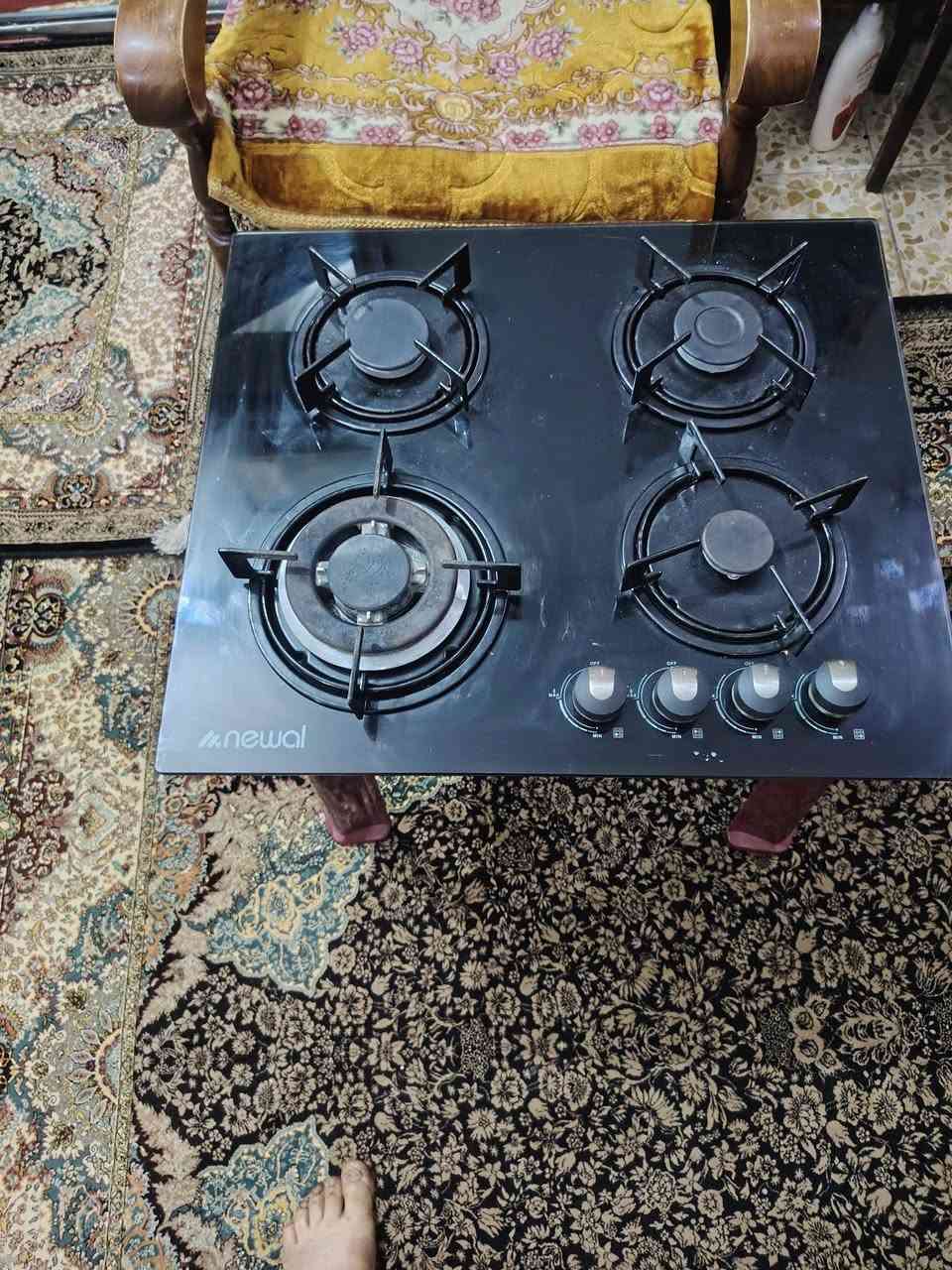 طباخ منضدي كلة شغال قاعدة زجاجية السعر ٤٥ وبي مجال بسيط كربلا ***********
