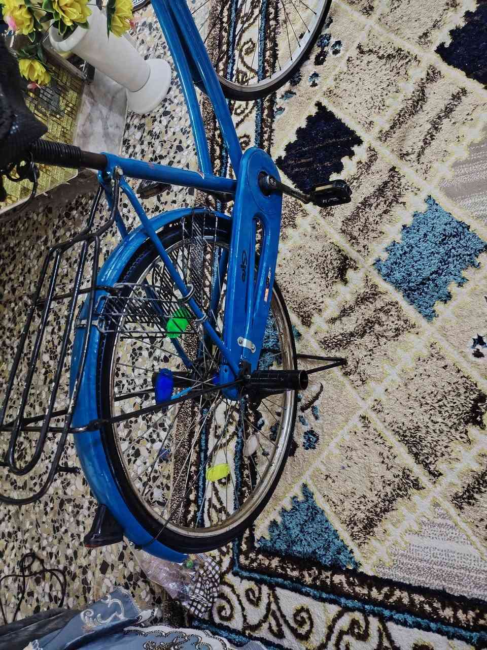 السلام عليكم باسكن للبيع بنات حجم 26 2018 البايسكل نظيف للبيع السعر 75 المكان بغداد البلديات الشراي يتصل على هذا الرقم ***********
