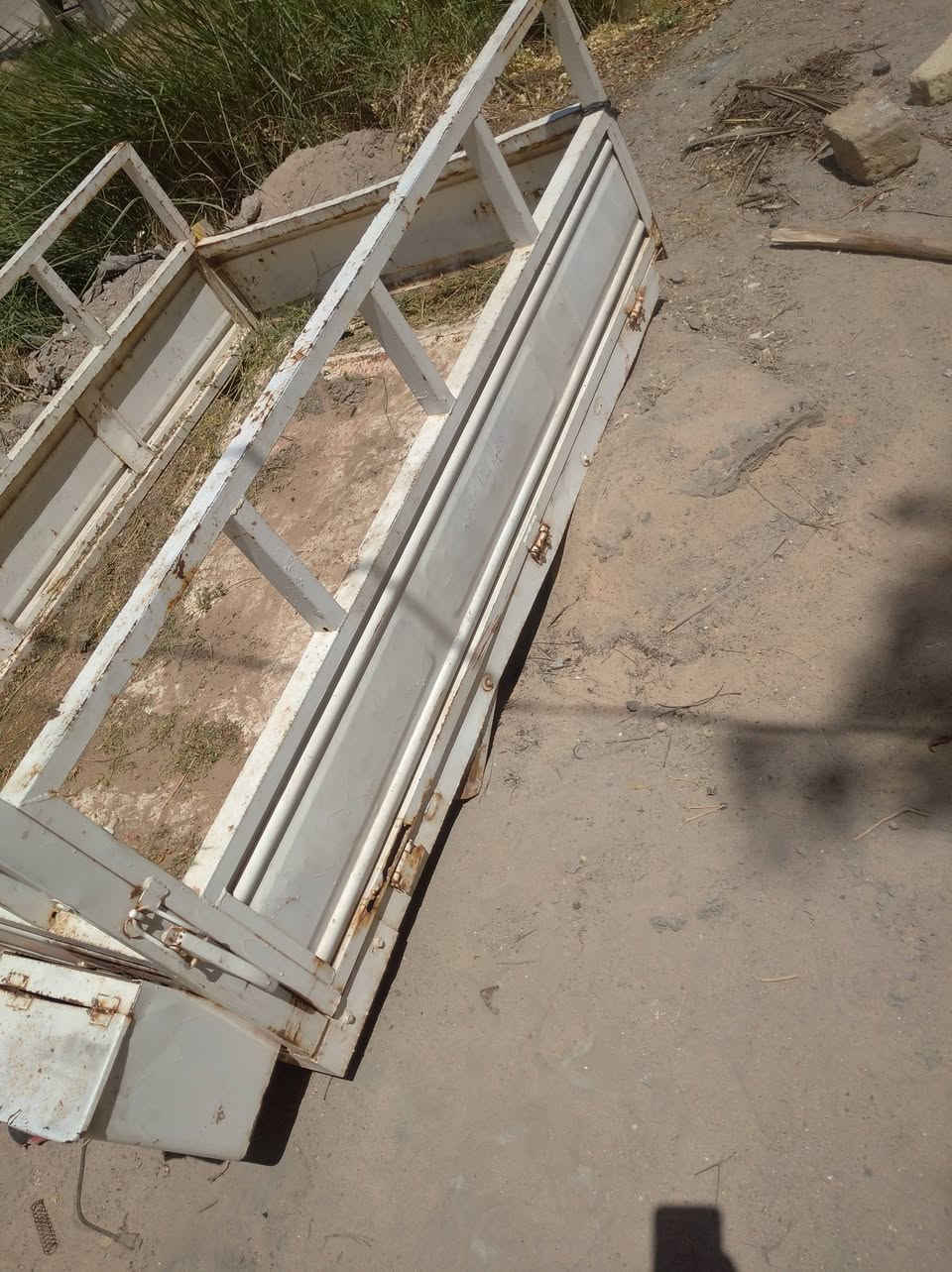 بدي للبيع صفاح جدد حصيره تعبانه شوف العين مكانه نجف قضاء المشخاب رقم ***********السعر 150وبي مجال

