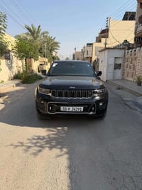 جيب گراند شيروكي موديل(2023) (خليجي)  الفئه: (اوفرلاند) (30,000)(ميل) ...