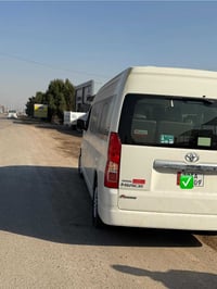 يتوفر لدينا تيوتا هايس  لنقل كافة الزائزين إلى العتبات المقدسة✅2026