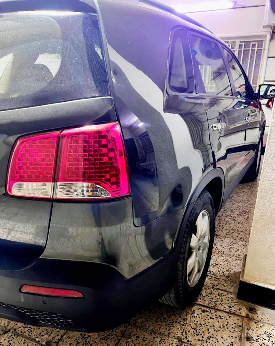 السلام عليكم
سورنتو 2012  جديده وارد امريكي كلين 

 رقم بغداد لون زيتوني 

محرك 2400 اربعة سلندر شادة مال كصه موديل حديث

كشنات تدفئة

ماشية 60 الف ميل حقيقي حقيقي 

2 ويل المرغوب 

السيارة على ايد وحده من 2016 الحد هسه لوك مكفوله كفاله عامه من صبغ وتبديل والبارد حتى الدعاميات بلاديات 

تخم تاير صدر جديد  غرفه جديده 

بسمي سنوية لل 2030 وهزه جديده 

باقي التفاصيل بالصور 

وكرر مكفوله حتى الدعاميات 

للبيع بدون مراوس السعر 130 ورقة

عنواني بغداد الغزالية

الاتصال وتساب فقط بي. ***********
