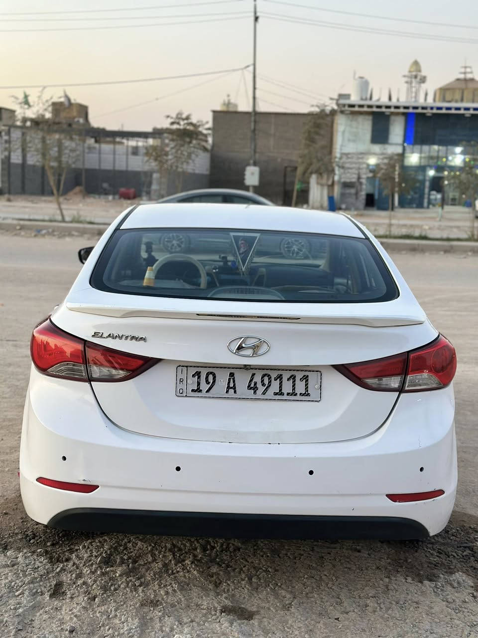 سلام عليكم الانترا مديل 16مفوله عده البصمه مكينه 1800 بيه باردات مراوس مراوس فقط الانترا 17 18 اذا اكو تواصل ***********
