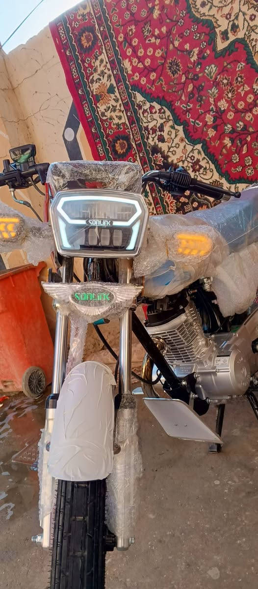 سلام عليكم ورحمة الله وبركاته 

تايكر سونك باب اول شرط اورق مو اسكنر  موديل2026

دراجه وكيل صرله 6يام مطلعه وشرط ماشيه90

دهن اصلي امبدله لياقوت  بانزين محسن   

دراجه وكيل جديد لاتسالني محرك كهربايات 

مكاني بابل جبله معروضه 900وبيه مجال بسيط

‏‏‪***********‬‏اتصال وتساب متوجد فيسبوك 🩵

لميعجبه اكو بسوك كلشي وتحياتي
