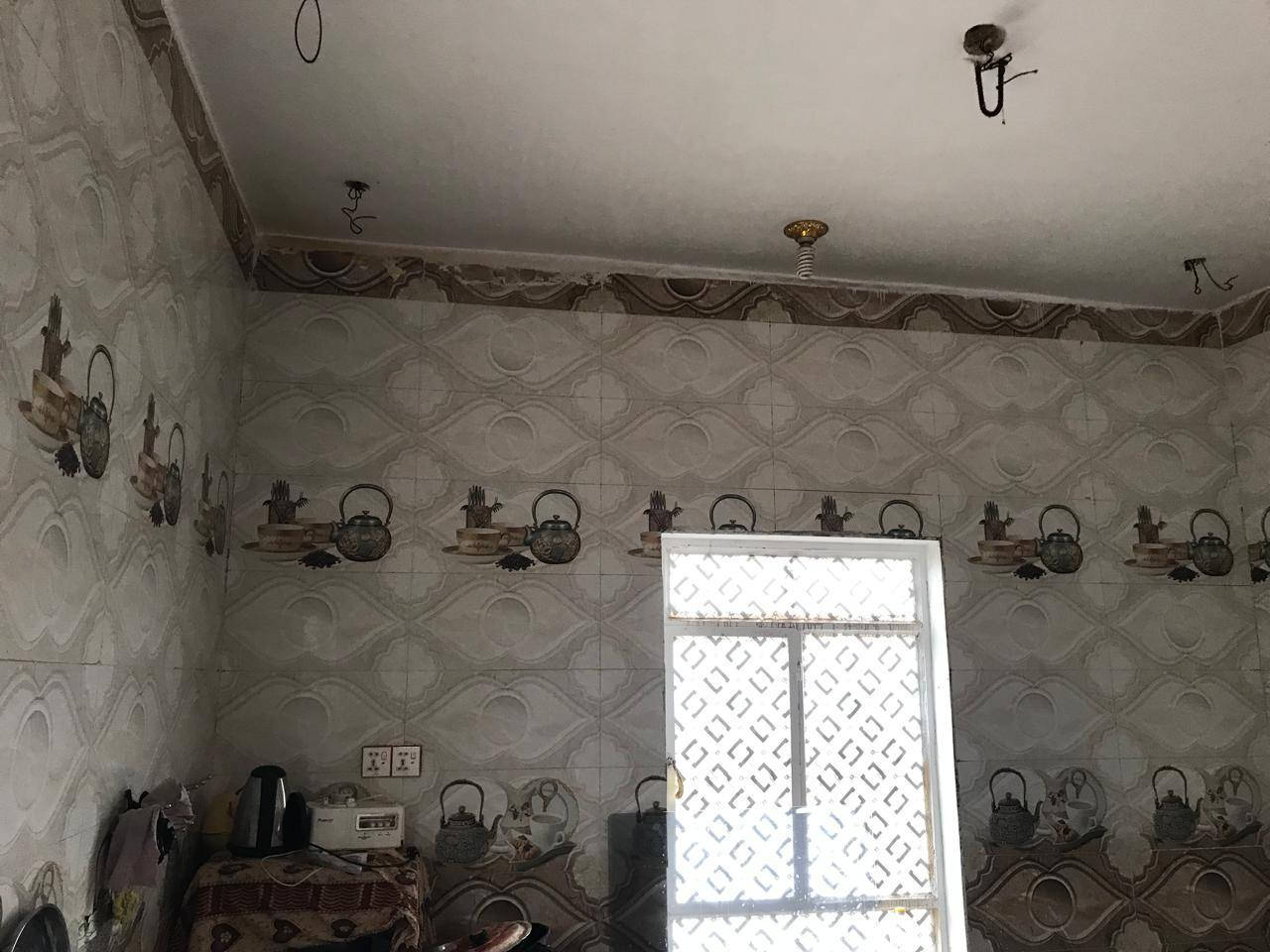 # بيت الزراعي _بالمنطقة ال حله بالوركاء - خلف الاتحاد 

                             رقم الإعلان: (3)

العقار : [ البيت مشمول بالتمليك الزراعي من قبل بلدية الوركاء]
نوع العقار : ملك زراعي 
جنس العقار : بيت الزراعي مع كافه الخدمات من ماء وكهرباء ومجاري تبليط ومقرنص مع طريق اكثر من ٨ متر. 
المساحه: ٦٢٥ متر 
تفاصيل البيت : غرفتين مساحة ٥× ٦ متر اضافه الى هول بمساحه ٤ والنص × ١٢ متر مع درج لف اضافه الى استقبال خارجي ٥× ٦ متر  اضافه الى مطبخ بمساحه ٤×٤ متر اضافه الى صيحات خارجية كما هو واضح في الصور كذلك يوجد عدد من نخيل بجوده جيد جداً. 
ملاحظه/ البيت محتاج فقط صبغ والأراضيه ويكمل 

يمكنكم التواصل معنا واستقبال عروضكم العقارية 
عبر الأرقام التالية:
📞 الرقم الأول: [***********]
📞 الرقم الثاني: [***********]

📞 للاستفسار اكثر- يرجى زيارة - مكتب الميراث للعقارات 
📍 عنوان المكتب: المثنى - قضاء الوركاء - بدايه حي الزهراء
