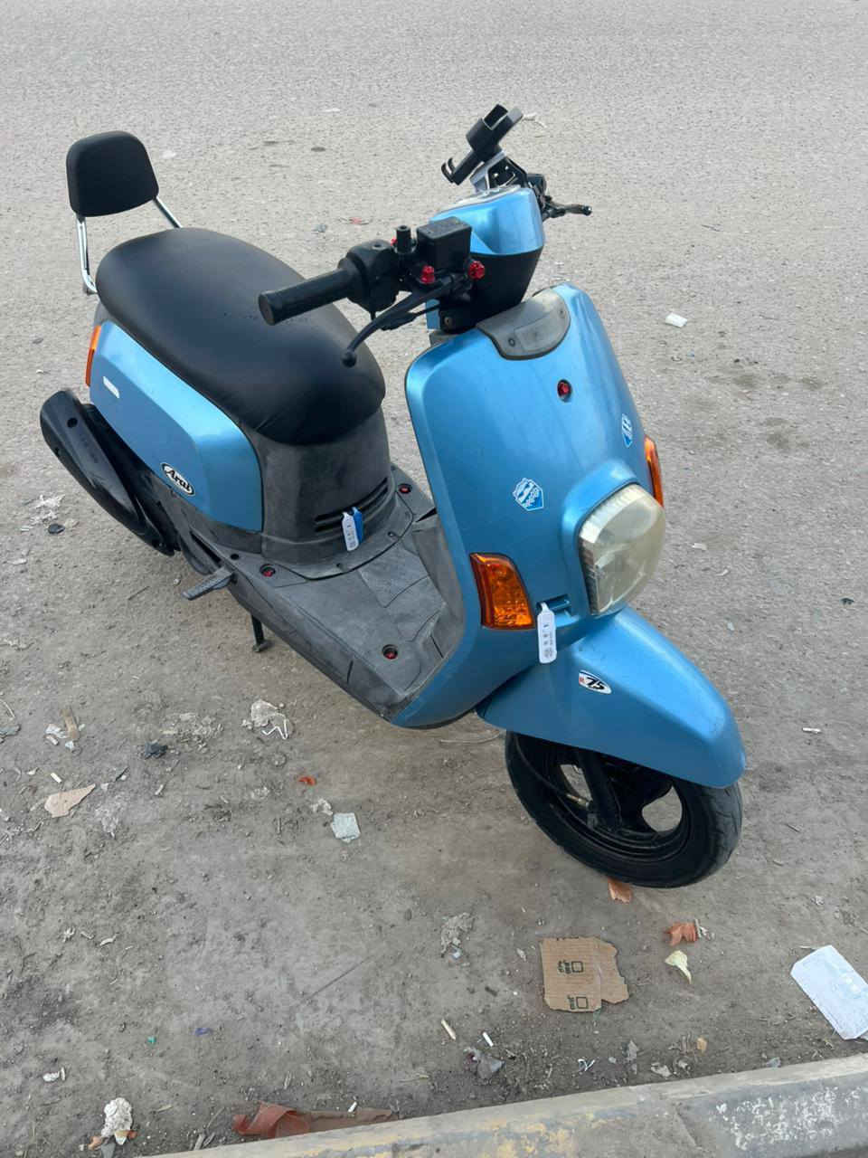 ماكس بوليسي صار 10ايام طالعه حاويه شلعه ومعدل تخبل والدراجه احلى من الصوره الناصريه مركز ‏‪0789 373 5537‬‏
