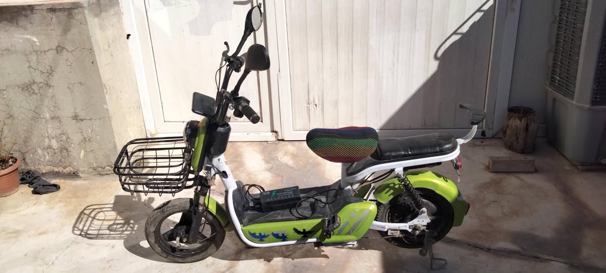 بايسكل شحن للبيع ٢٠٠ الف  عنوان كركوك
***********
