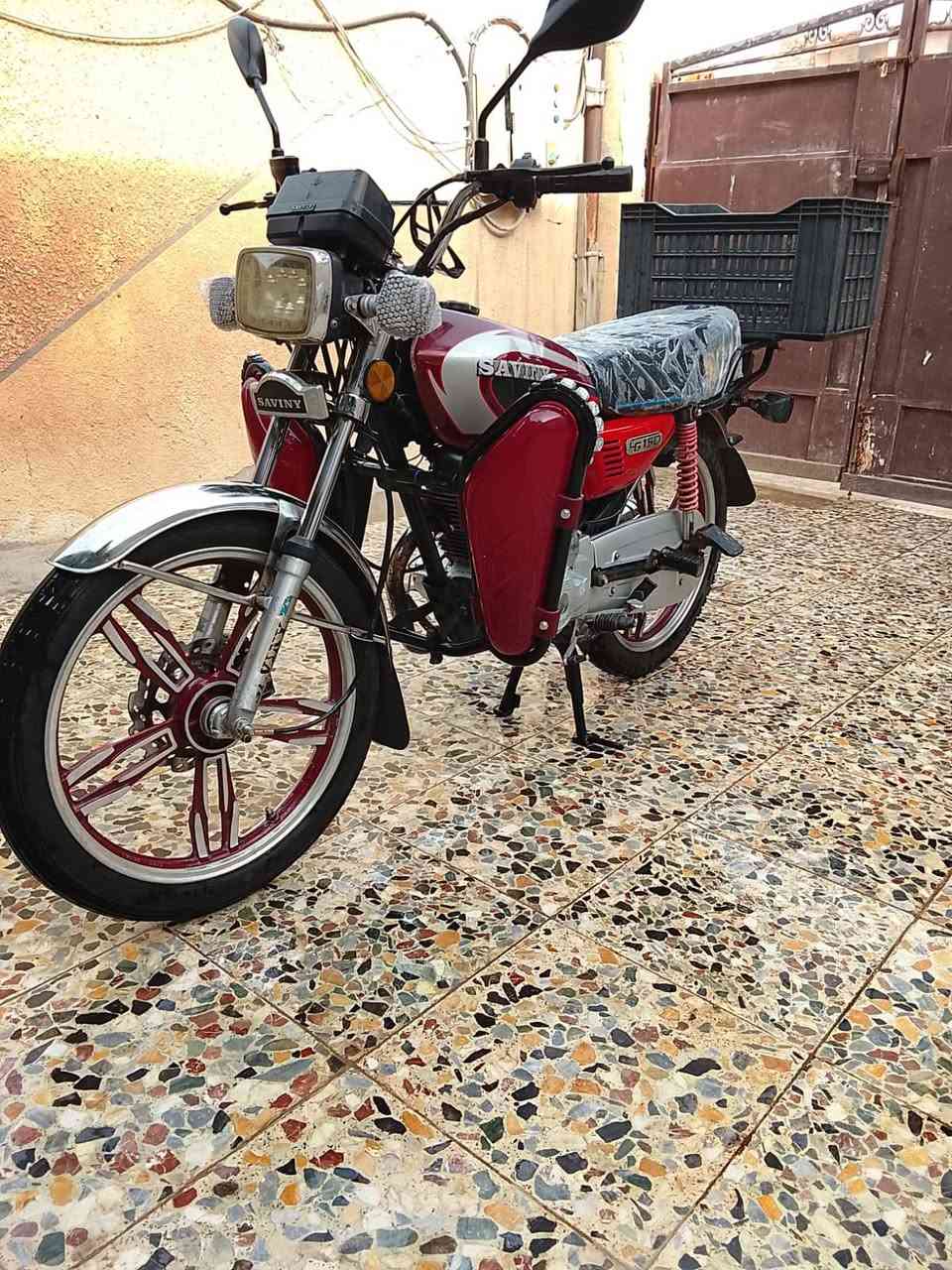 السلام عليكم دراجه ايراني موديل 2020 اوراق موجودة اصلي ،كهربائيات الكل شغالة،مكينة مكفولة وخرسة،السعر500وبيها مجال
التواصل واتساب***********
