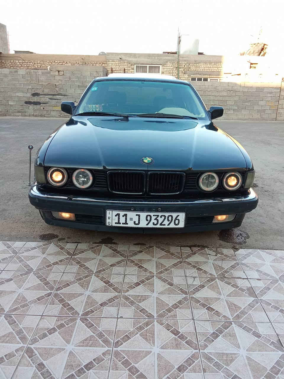 للبيع بي ام 735 موديل 1992  محرك 6سلندر كير او محرك مكفول تخم تاير جديد تبريد ثلج صدر جديد مصبوغة عام جماليه بدون ضربه او دوخل السياره حيل نضيفه رقم بغداد هزه او سنويه جديده بسمي السياره مكان السيارة الانبار *********** تصال
