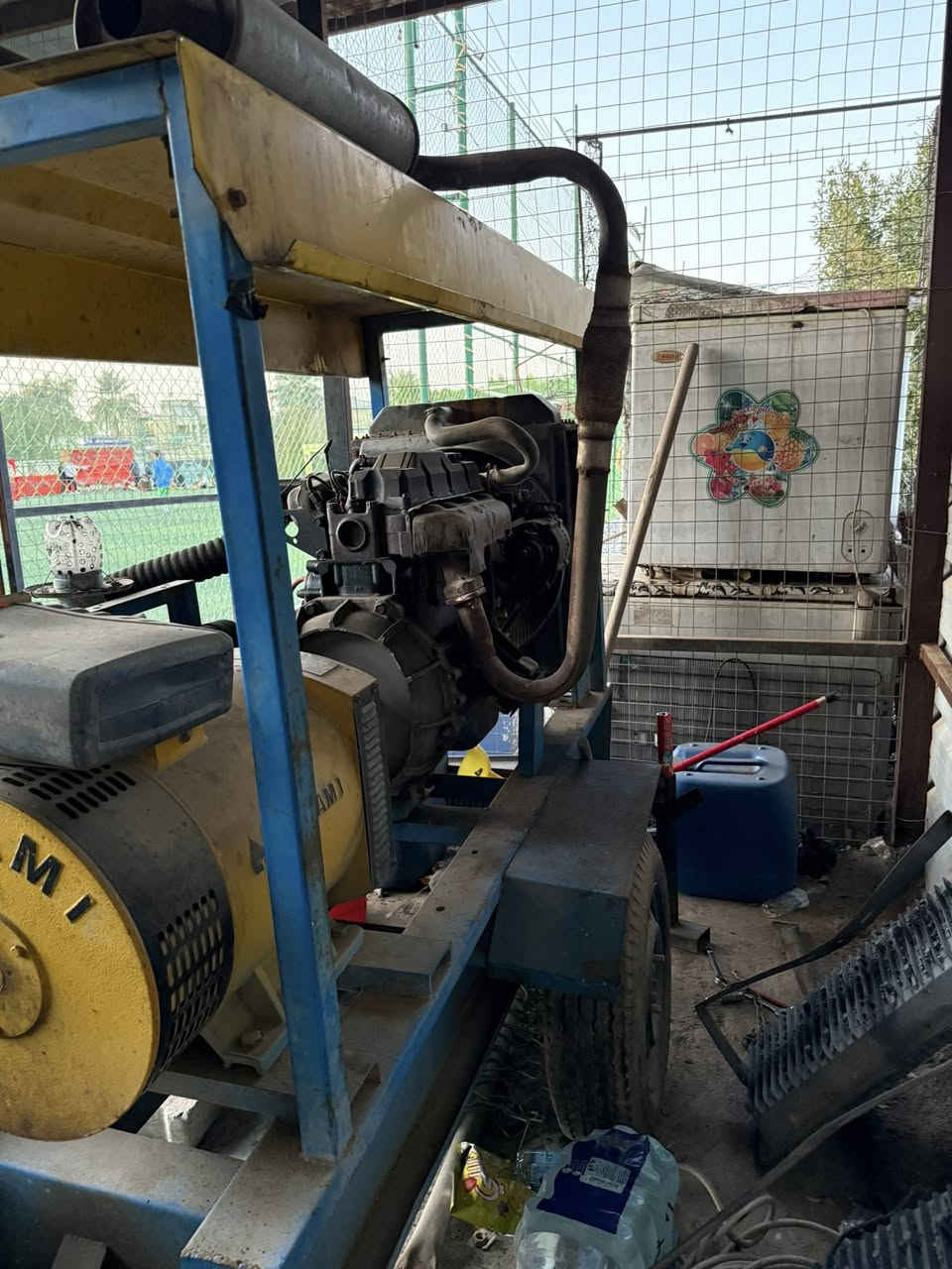 «« مولد كيا للبيع2701 محرك لا صرف ولاتبخير »»
((راس توليد 30kثري فيز 120 امبير))

سعر١٥ ورقه💲

عنوان بغداد📍

***********
