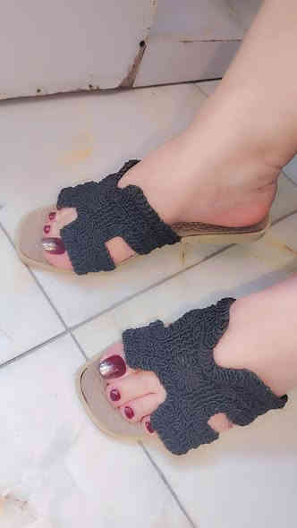 شغلي الجميل🙃❤+عروض
اكريلك  بناء جل اكستشين مع جلش ودزاين 30
تنظيف بشره عميق10+حف وجه
تركيب رموش دائميه كامله20/طرفي10
جلش قدم10
معالج شعر جلسه15
اكريلك قدم25
جلش يد فقط 10مع دزاين
عنوان حله ابو غرق قرب محطة اليسار 
للحجز ***********
