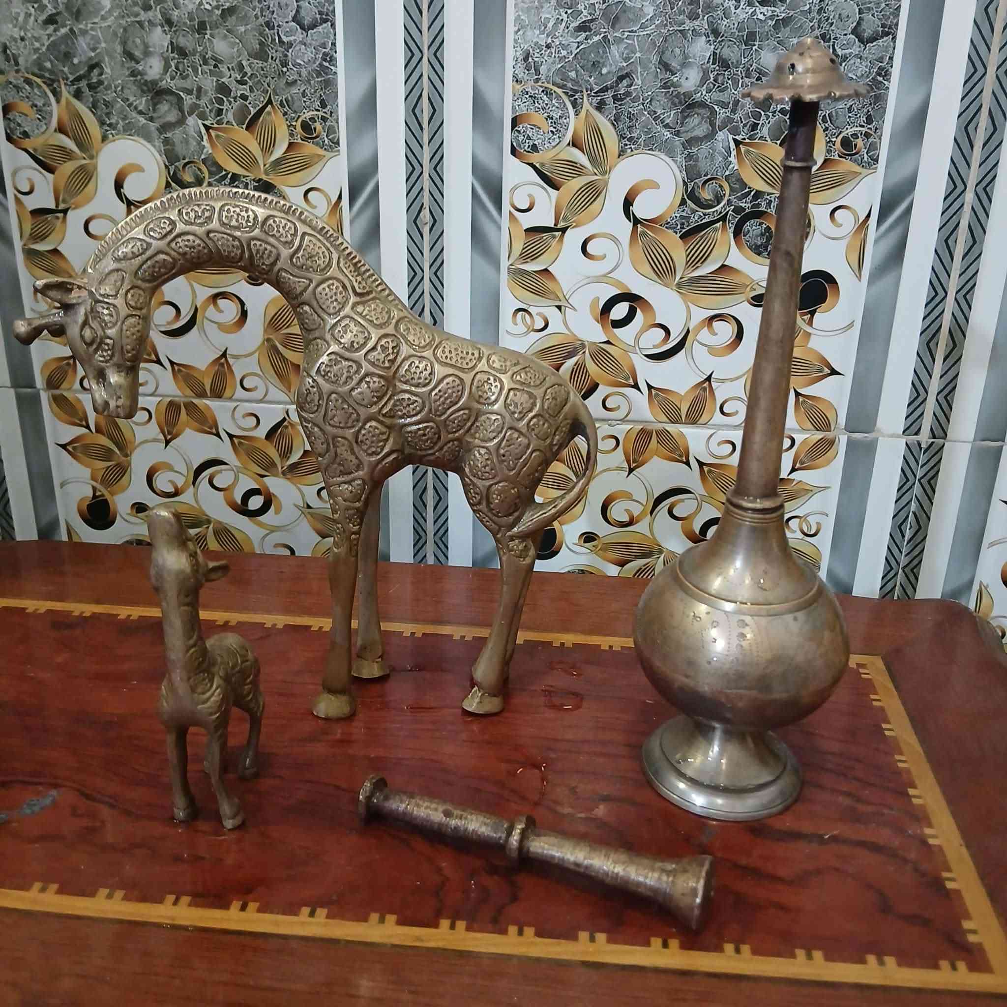 غراض للبيع


**إذا كنت صاحب هذا الإعلان وتريد حذفه لأي سبب، رجاءا أرسل رسالة إلى الدعم الفني**