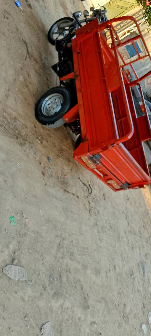 السلام عليكم شباب ستوته جمره موديل2015 اوراق أصولي كهربايات كله شغال نكره سلف تخم تاير جديد مكفوله كفاله عامه  ستوته مال جناي السعر 750وبيه مجال الموشراي لايخاير رجان أقره المنشور ونتصل مكاني بابل مامتواجد على فيس هذا رقمي‏‪***********‬‏
