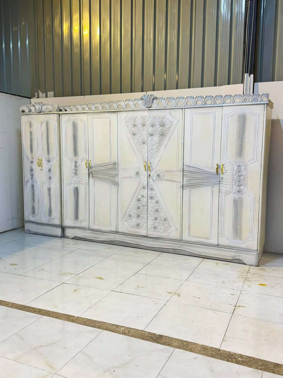 غرفه بيضه صبغ حراري
السعر ٨٠٠ ٨٥٠ قفل
شد نقل داخل بغداد مجاني 
نضافه ٩٠ 
غرفه حلوه


**إذا كنت صاحب هذا الإعلان وتريد حذفه لأي سبب، رجاءا أرسل رسالة إلى الدعم الفني**