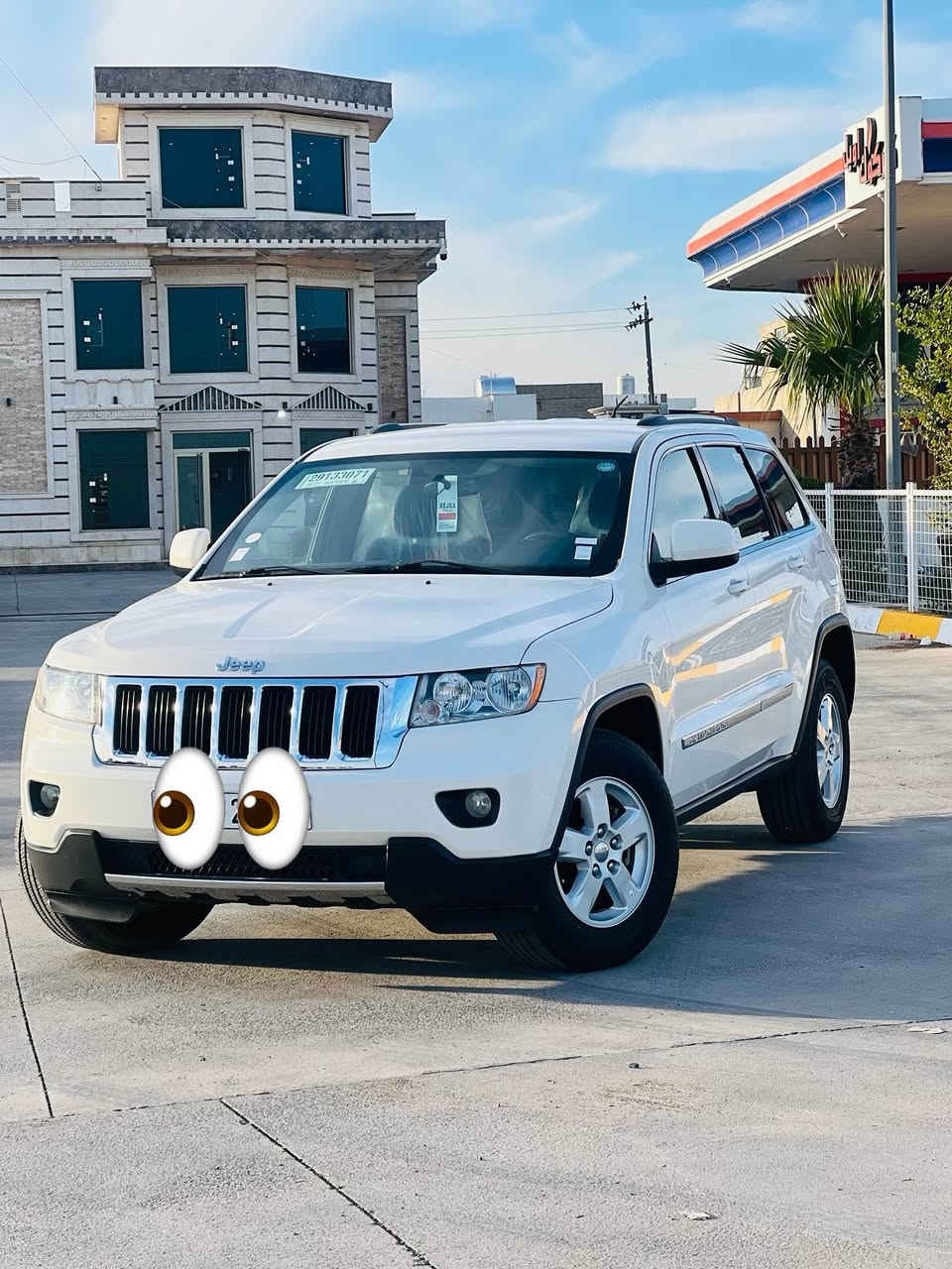 السلام عليكم جيب لاريدو 2011 كلين للبيع او مراوسه حسب القناعه سيارة ماشي حقيقي حقيقي 115ميل كلين كلين فقط بي تعديل واحد شبر بل باب خلف سكن محرك وكير وقبخات شرط شرط مامفتوح بدون صرف بدون بخار بدون صوت برغي نقص مابي سيرفس كامل صاير بي ماشاءالله تراهيا مال 2017 حيل نضيف وجديد على وضع شريكه موصفات نص لاريدو معروف سنويه ورقم جديد شرط تحويل رقم اربيل سعر 185 وبي مجال بصيط متواجد فيس وواتس اب هذا رقمي *********** كركوك, العراق
