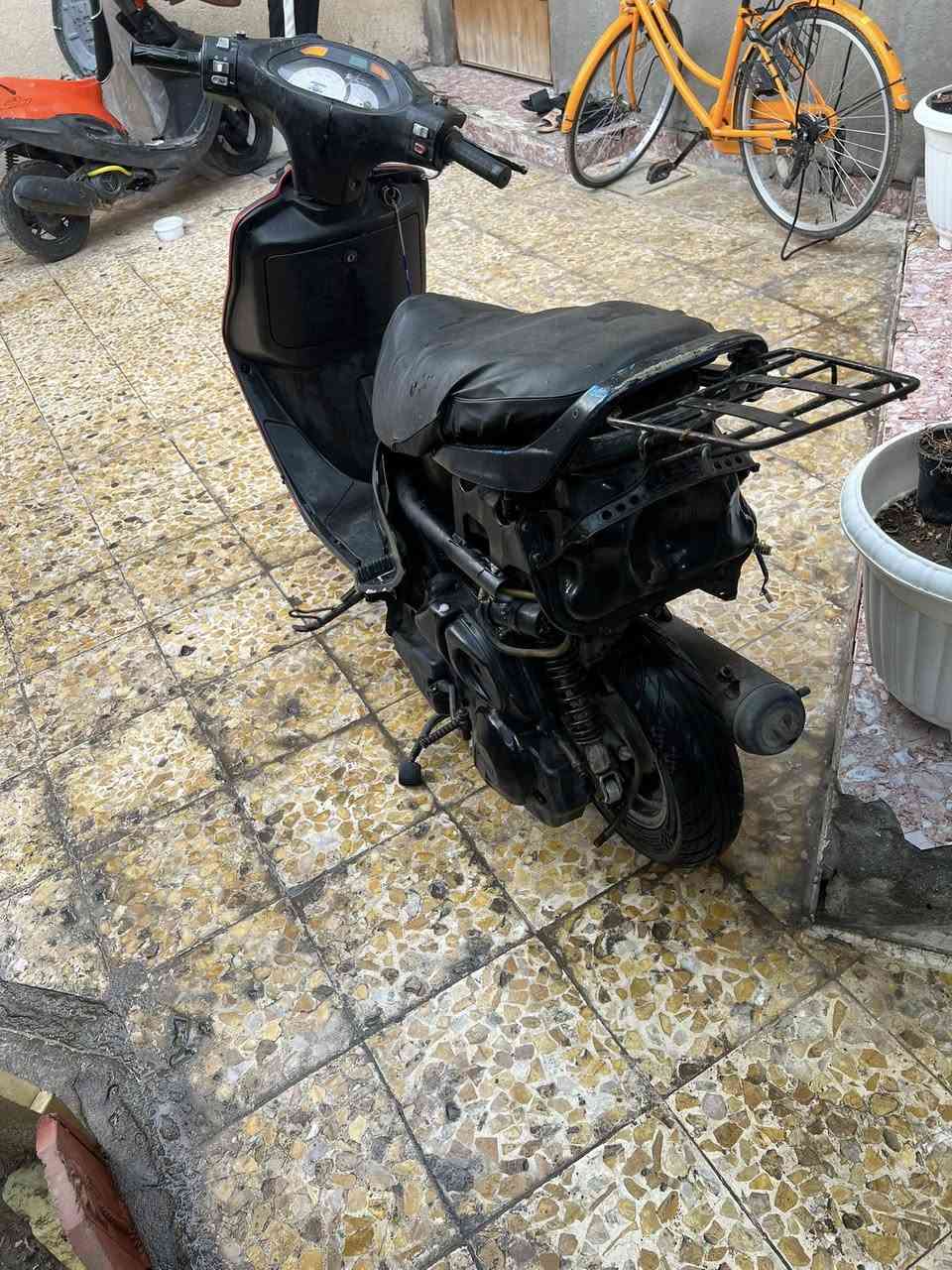 دراجه للبيع فراشه مكينه مفتوحه السعر 250 مكاني البصره المعقل للاستفسار ***********
