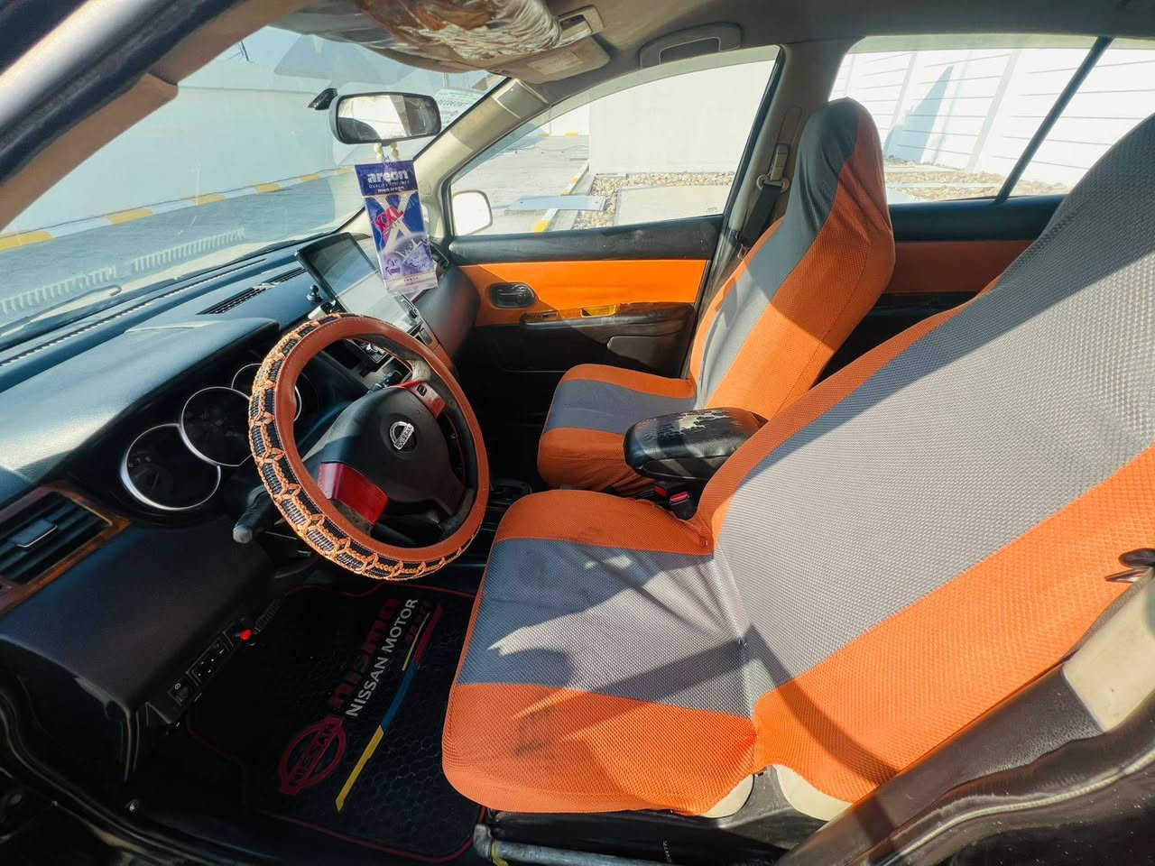 سلام عليكم/نيسان فيرسه
موديل 2007
جديده السياره مكان الانبار
السعر57 وبيها مجال
الرقم ***********
***********
