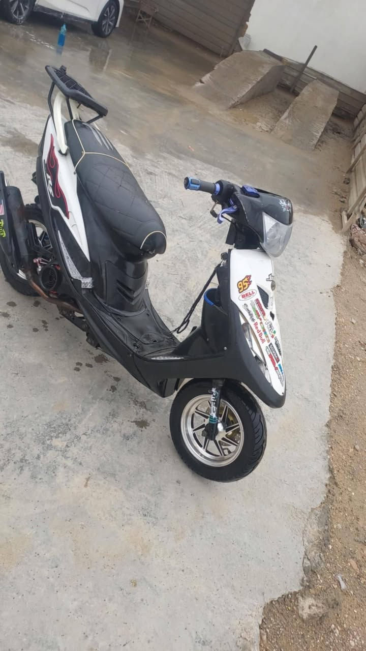 سلام عليكم دراجة ماكس 55شعلة ومعدل +سعر 450وبيهه مجاال


**إذا كنت صاحب هذا الإعلان وتريد حذفه لأي سبب، رجاءا أرسل رسالة إلى الدعم الفني**