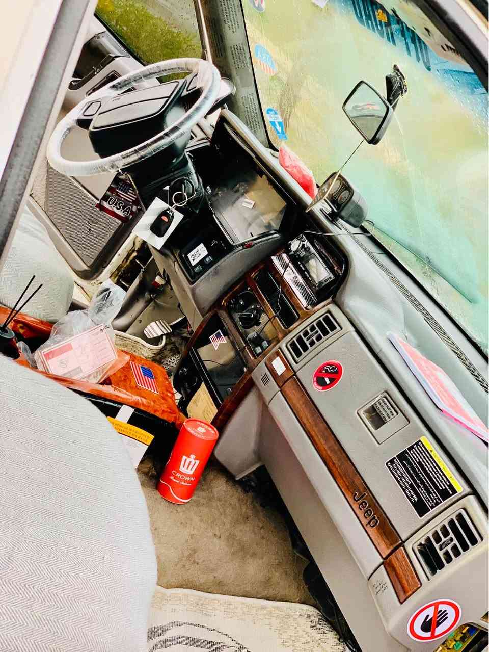 بـــــــۆفـــــرۆشـــــتــــن 
jeeb cheroki lmidd🇺🇸
ماشاءالله له جواني و قوه تى
سعری/ ٢٦ وه ره قه و مه جال
 جەکوش بەگیانیەوە نیە 
گیرومەکینە ئەرنەبی 3000vvt
گێڕ عادی
ئارمه سه ياره كه
هه موو گيانى بيلاده 
مۆدێل /١٩٩٥
جۆری سەیارە/جێب شیرۆکی
گێڕومەکینەی لؤك
کارەبای کامل مەزبوت 
ئاوێنە کارەبا  و ئۆتۆ
جوار جام کارەبا
پاوەر ABS لایت ئۆتۆ eco
سیدیبۆکس 
ناوفۆرمیکا
پێشو دوای جرکەی تیا نیە بەشەرت
تكايه ته نها فرؤشتنه
***********
*********** السليمانية, العراق
