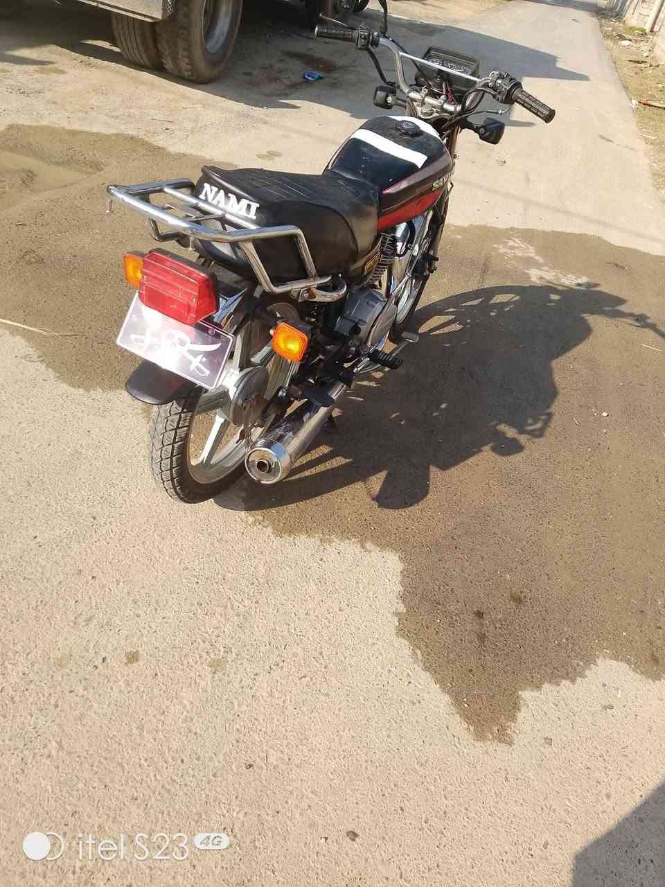 السلام عليكم للبيع دراجة سيفان 19كامله مكمله اوراق ومحرك خير من الله وكهربيات كامله   المكان المفرق  *********** سعر 400بيهه مجال قليل
