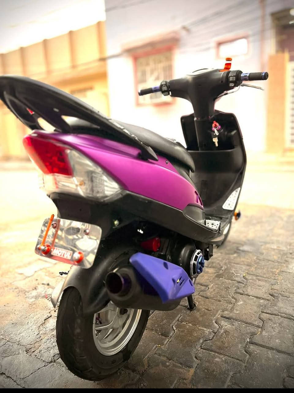 سلام عليكم دراجه ماكس للبيع بوشة55شلعا تشك الكاع ومعدل بيهة رون قوي دراجه مزوعه تزويد
قبق عمبار 
قبق فلاوين

قطرة رياضي 
صالنصه رياضي 
كشن 4ولفات 
يدات بانزين رياضي . يدات بريك رياضي +حساس
وياله رياضي عنكبوت 
عداد اكتروني
فج كدام رياضي 
سيم بانزين رياضي +كفرات اربعه ولفات +سبايدر4ولفات
زوج تايرات جدد +دبلات كدام +دبلات وره كلا شغال
سلف هندر كله شغال  كهربائيات كاملة
بباي اربع اشاير مكاني نجف 
سعر 620وبيهة مجال الشراي بي خير ويدلل🏍️
***********
