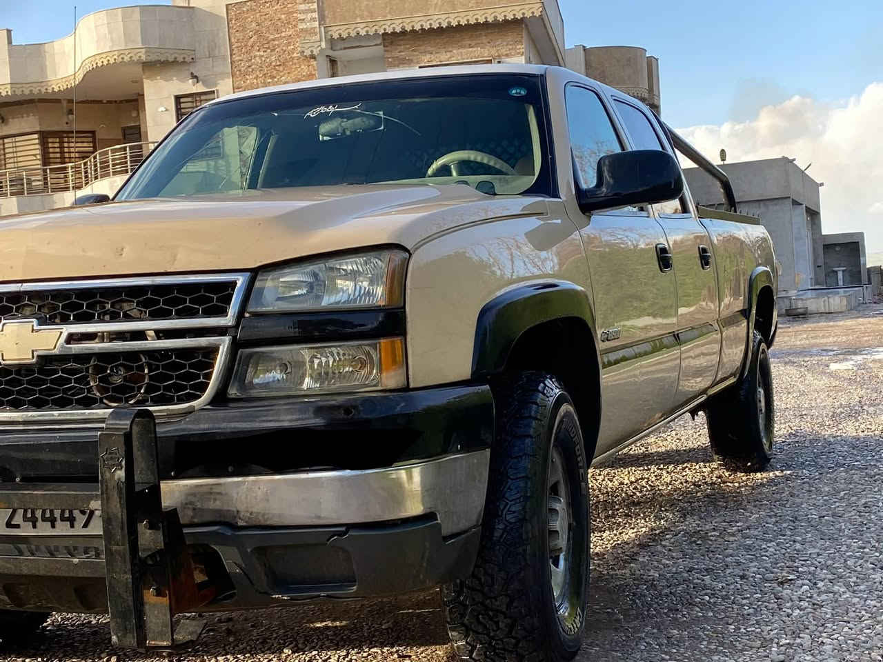 من رخصت ألمين سياره للبيع شوفر سلفادور موديل ٢٠٠٦ سياره اصولى رقم اربيل دولي رقم سنوية جديد تحويل نفس يوم سيارة (١١٤)الف ماشية سيارة كلهه على وضع الشركة مكينه ٦و(١٠٠) وكير (١٠٠٠) وحداديه وكسل وكهربايات كله وضع شركه وبلادي وجديد وتخم تاير جديد وموجوده سياره اربيل)رقم هاتف ***********
