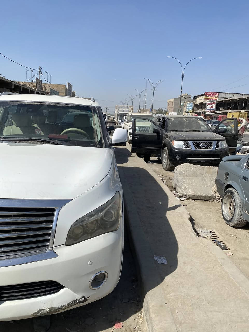 السلام عليكم حبايب
اي شي بالك موجود تحديثات 
تفصيخ كامل 
سلم سياره تستلم سياره دزاين تريده 
مكاني بابل حي صناعي 
***********
